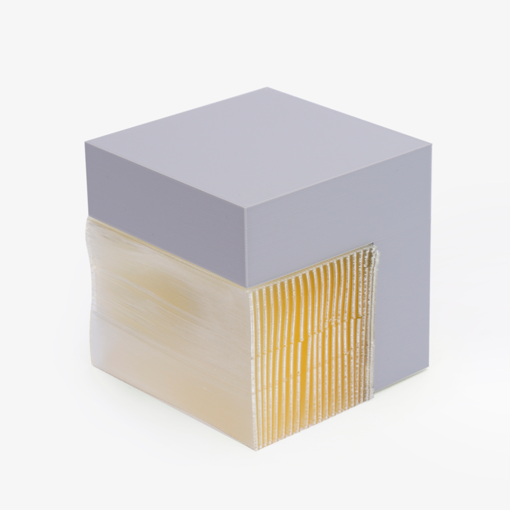 Peça impressa com ajuda de filamento de suporte PVA cor Natural da Bambu Lab